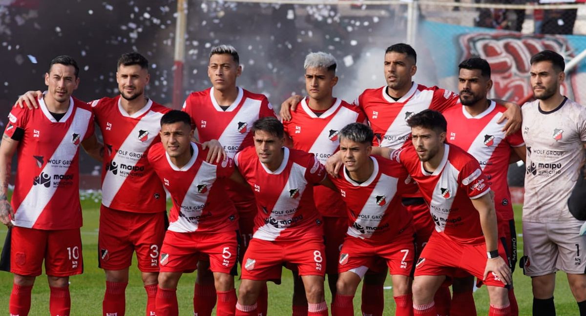 Deportivo Maipú le ganó a Ferro y se subió a la cima de la Zona B del torneo de la Primera Nacional. Deportivo Maipú le ganó a Ferro y se subió a la cima de la Zona B del torneo de la Primera Nacional.