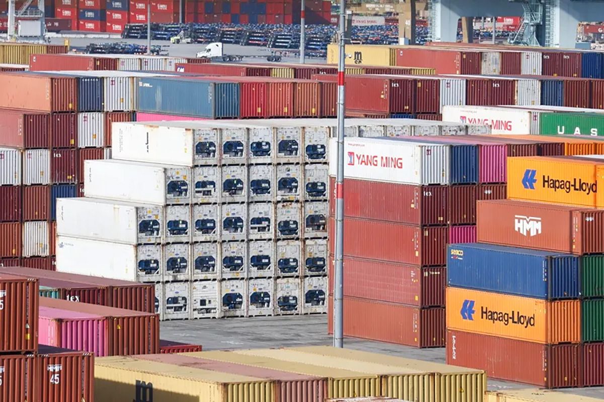 Puerto comercial de Estados Unidos a donde llegan productos de China. Crédito: EFE/Caroline Brehman.