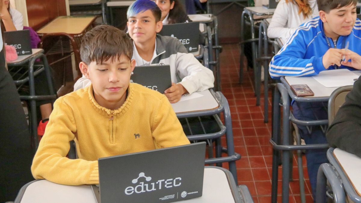 Inteligencia artificial y educación: el enfoque de Mendoza Aumentada y la experiencia FlexFlix