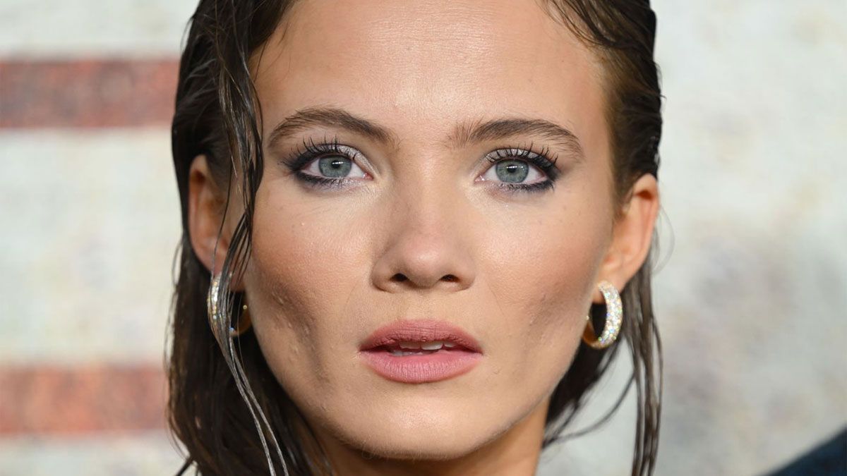 La actriz Freya Allan interpreta a la princesa Ciri en la serie de Netflix.