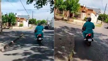 Una ambulancia se olvidó al médico en la calle y lo llevaron en moto al hospital