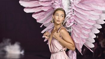 El video de la apertura de Gigi Hadid brillando en el regreso del Victorias Secret Fashion Show 2024