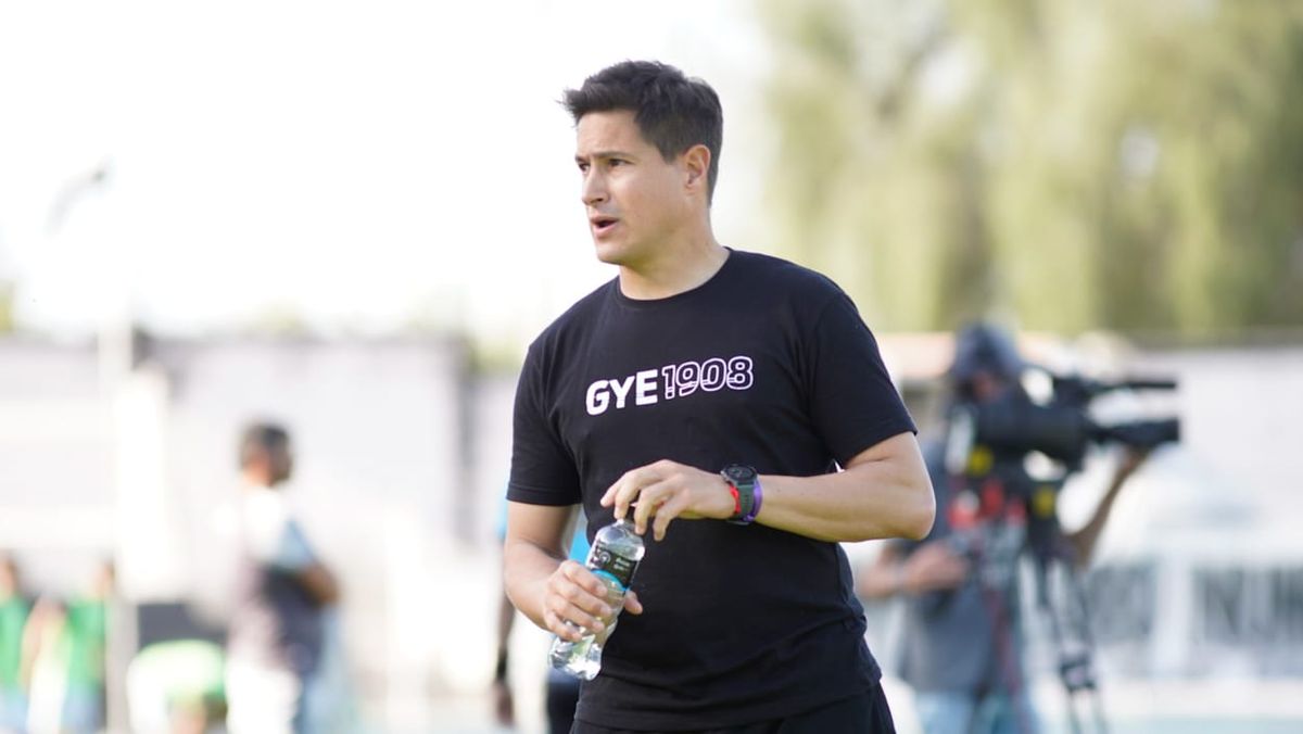 Medrán aseguró que el equipo está ilusionado con ubicarse en la cima de su zona. Medrán aseguró que el equipo está ilusionado con ubicarse en la cima de su zona.