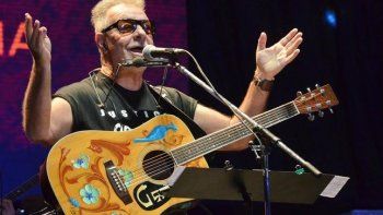 65 años de León Gieco: el músico que tiende puentes