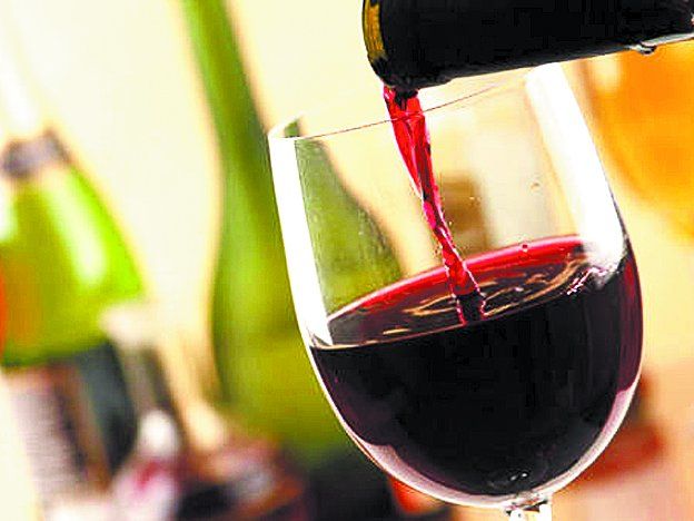 Las caídas de volumen y facturación se deben fundamentalmente a la falta de competitividad del tipo de cambio. Las caídas de volumen y facturación se deben fundamentalmente a la falta de competitividad del tipo de cambio.