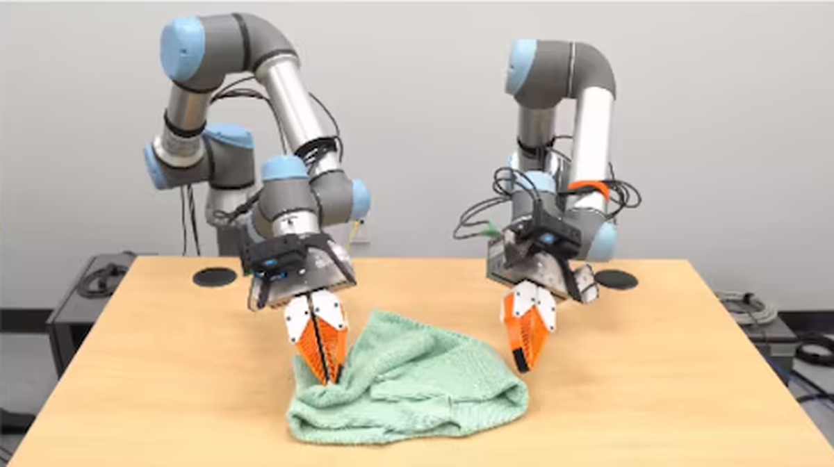 El robot puede hacer múltiples quehaceres hogareños. El robot puede hacer múltiples quehaceres hogareños.