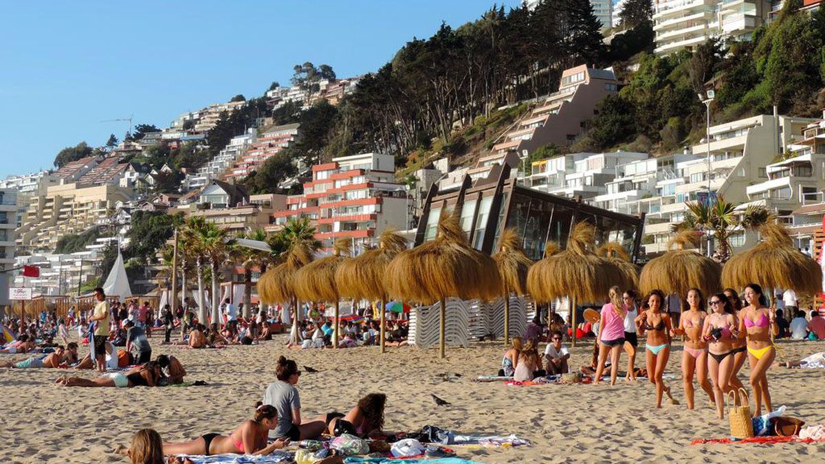 Verano 2021: Chile exigirá un PCR negativo a turistas para poder entrar al país