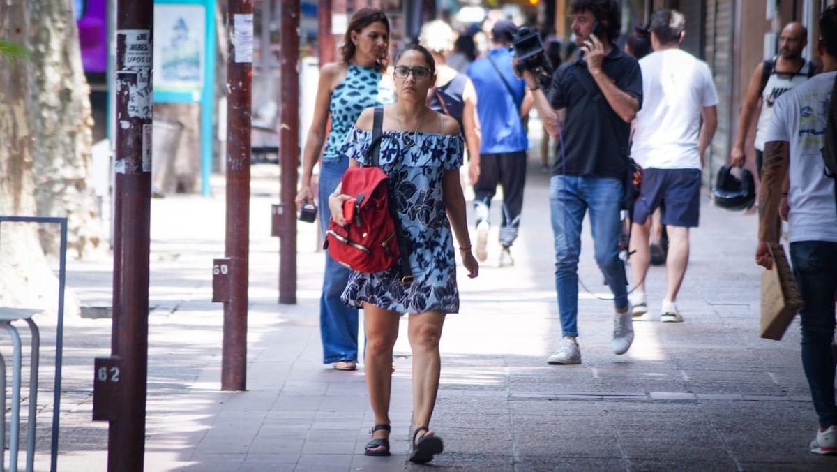 El pronóstico del tiempo anticipa un martes con descenso de la temperatura tras el ingreso de un frente del sur. Imagen ilustrativa.