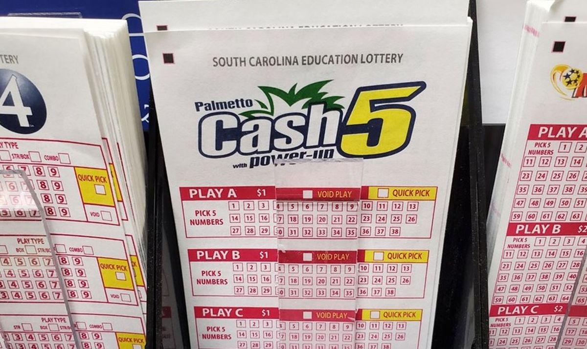 La mujer recurrió al buen corazón de las personas. La mujer recurrió al buen corazón de las personas.