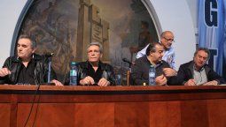 La Confederación General del Trabajo fue la fusión de la Unión Sindical Argentina con la Confederación Obrera Argentina.