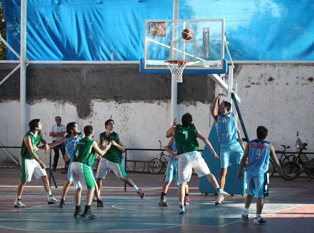 La Academia recibirá a Regatas y visitará a Rivadavia