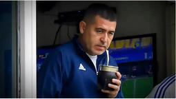Riquelme renovará el plantel de Boca.