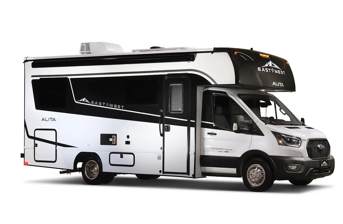 El diseño de esta motorhome es atemporal, por lo que la podremos disfrutar por años. El diseño de esta motorhome es atemporal, por lo que la podremos disfrutar por años.