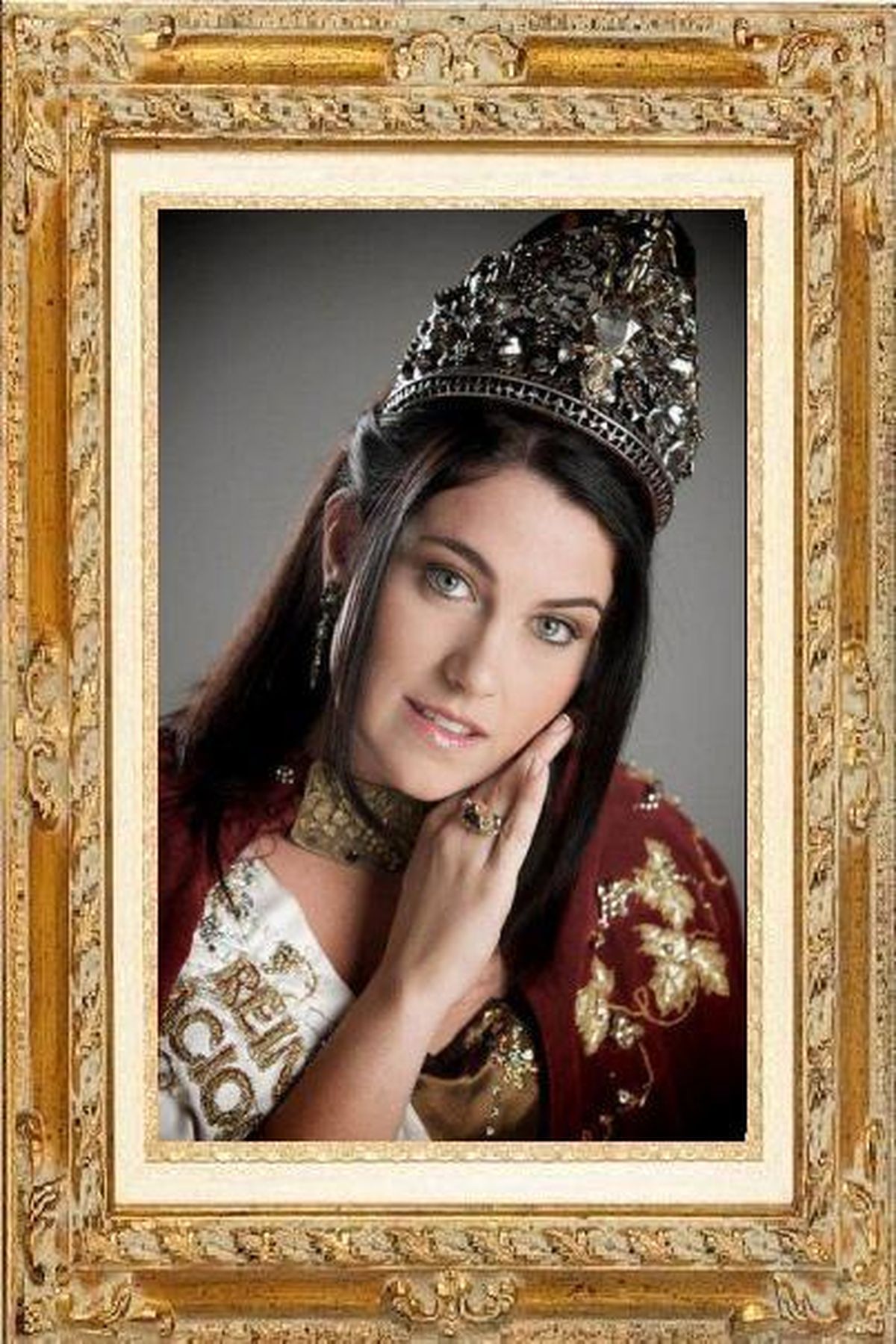 María Paula García, soberana 2007: ¿El problema es la reina o la mujer detrás de la reina?