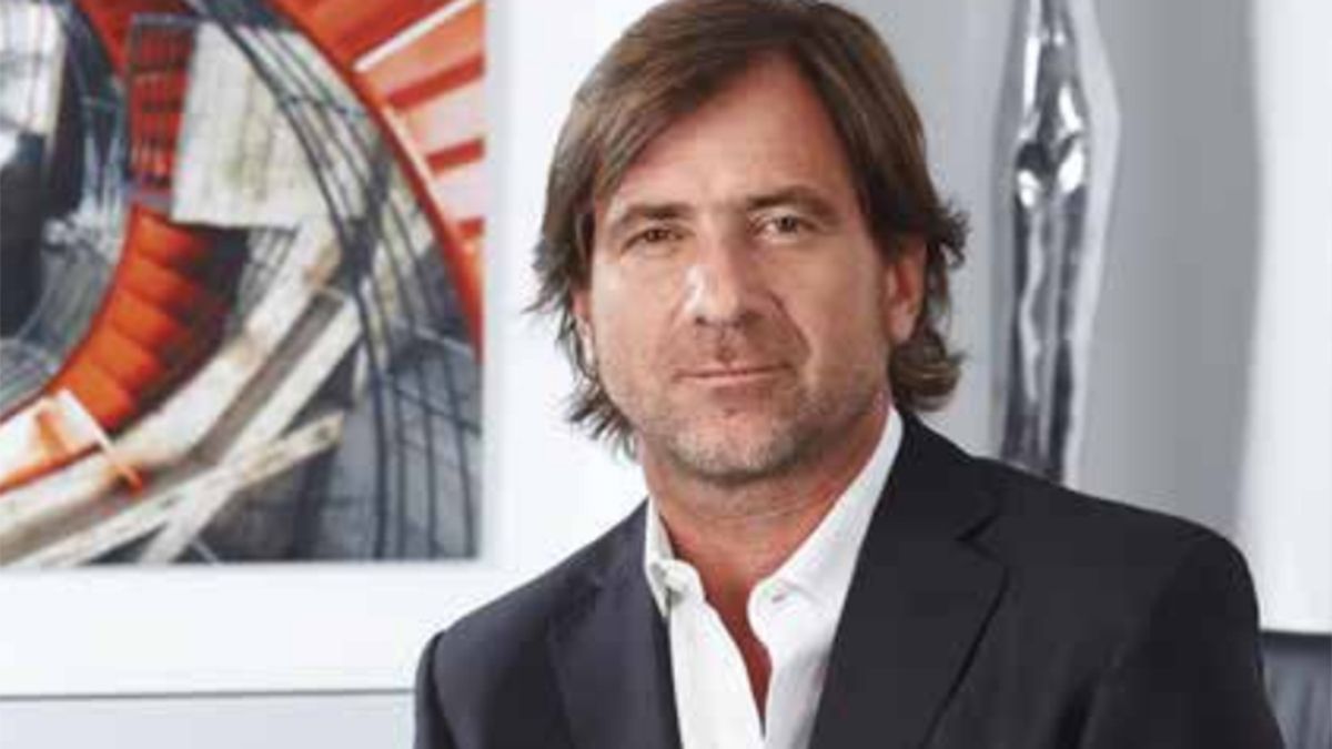 Adriano Dalla Torre, dedica todo su tiempo a su verdadera pasión: el cine y la televisión.