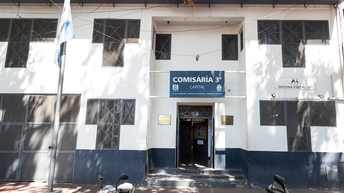 La mujer de 65 años quedó a disposición de la Justicia en la Comisaría 3, de Capital. La mujer de 65 años quedó a disposición de la Justicia en la Comisaría 3, de Capital.