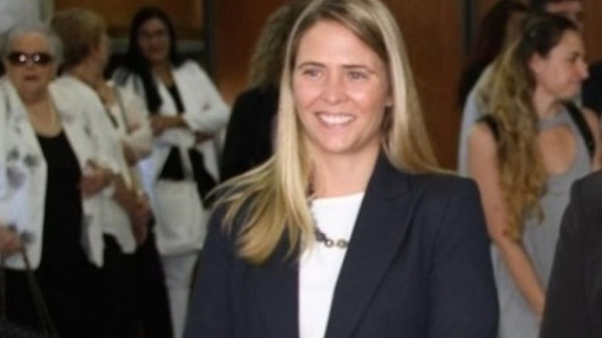 La jueza de familia de General Pico Ana Clara Pérez Ballester es sometida a un jury de enjuiciamiento por mal desempeño La jueza de familia de General Pico Ana Clara Pérez Ballester es sometida a un jury de enjuiciamiento por mal desempeño