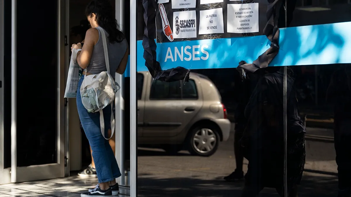 ANSES confirmó el bono de $120.990 para AUH y SUAF en noviembre: cómo cobrarlo