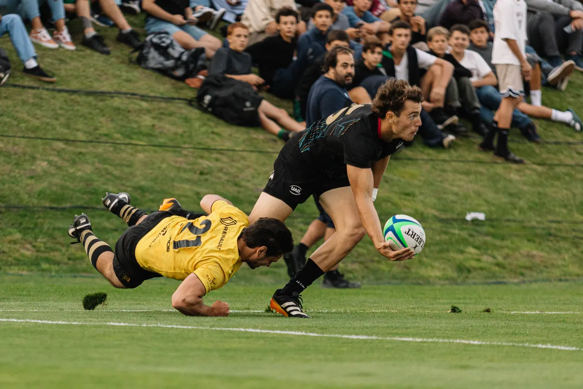 Los Pumas 7s (o Argentina 7) golearon en el arranque del S&uacute;per Seven de Mar del Plata.