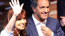 Scioli se sumó a los ex funcionarios K investigados por lavado de dinero