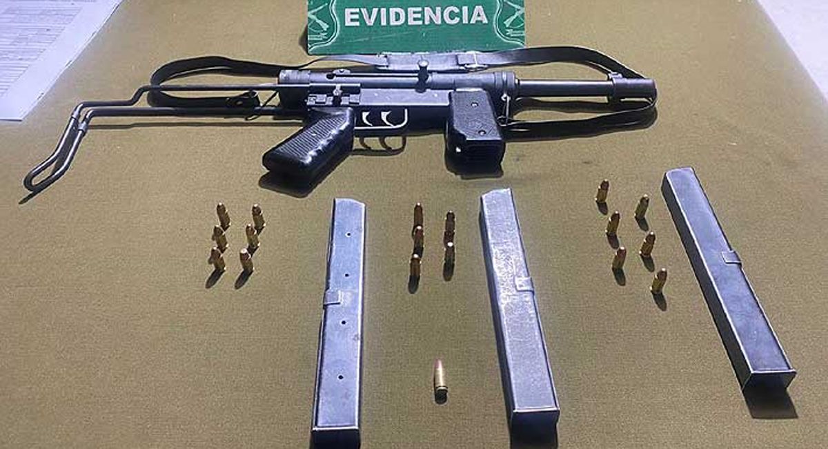 Fusil Carabina Hacón (Foto: Carbineros /Chile)