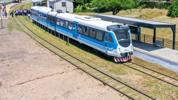 Se conocieron las 10 empresas que pelean por construir y operar el Tren de Cercanías del Este Se conocieron las 10 empresas que pelean por construir y operar el Tren de Cercanías del Este