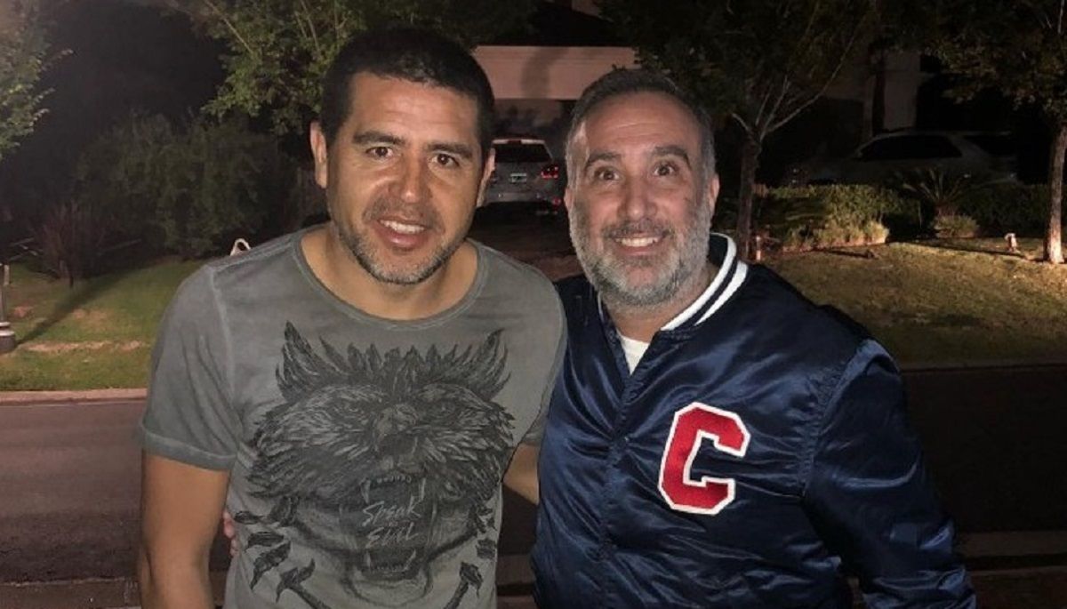 De tomarse una foto, a una guerra mediática.