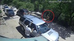 La última imagen de Mariela caminando por Capilla del Monte