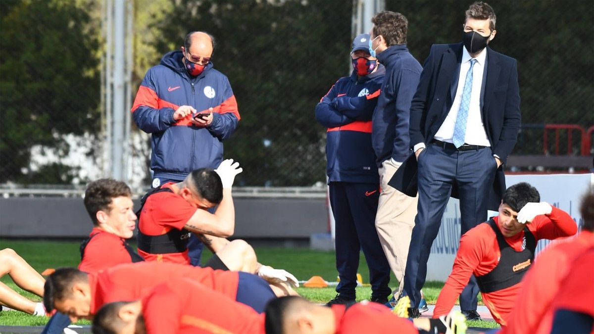 San Lorenzo arde: un jugador fracturó a otro en la práctica
