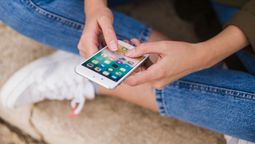 Meta y YouTube enfrentan esta semana un juicio histórico en California, acusados de fomentar adicciones en redes sociales entre adolescentes y jóvenes. Crédito: Freepik. Meta y YouTube enfrentan esta semana un juicio histórico en California, acusados de fomentar adicciones en redes sociales entre adolescentes y jóvenes. Crédito: Freepik.