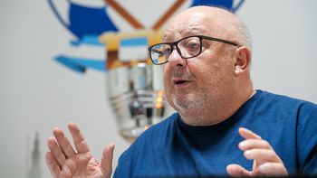 Allanaron la Liga Mendocina por transferencias de $130 millones a familiares de Omar Sperdutti Allanaron la Liga Mendocina por transferencias de $130 millones a familiares de Omar Sperdutti