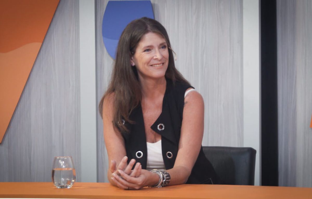 Gabriela Alé, directora ejecutiva de Fundación Grupo América, hizo un balance de los 20 años del programa Vendimia Solidaria. Gabriela Alé, directora ejecutiva de Fundación Grupo América, hizo un balance de los 20 años del programa Vendimia Solidaria.