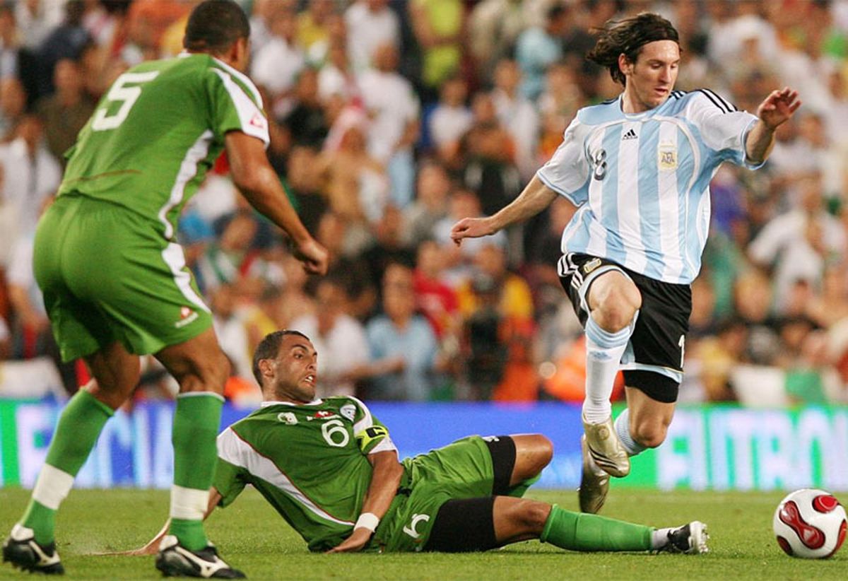 Messi meti&oacute; un doblete ante Argelia en el 2007.