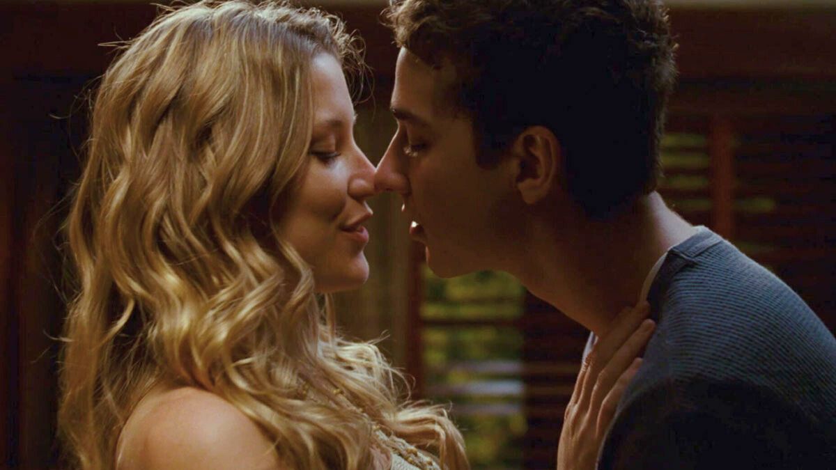 La película de Netflix tiene escenas muy entretenidas y tenebrosas.