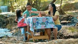 Los cámpings se convierten en la opción más buscada para escapar del calor y desconectar.