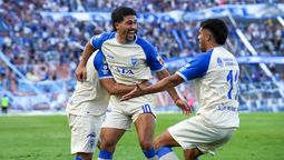 Deportivo Maipú y Godoy Cruz juegan en el Malvinas. Deportivo Maipú y Godoy Cruz juegan en el Malvinas.