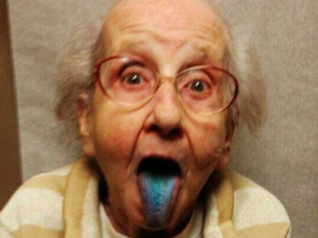 Betty, la abuela con cáncer que conmueve en la web
