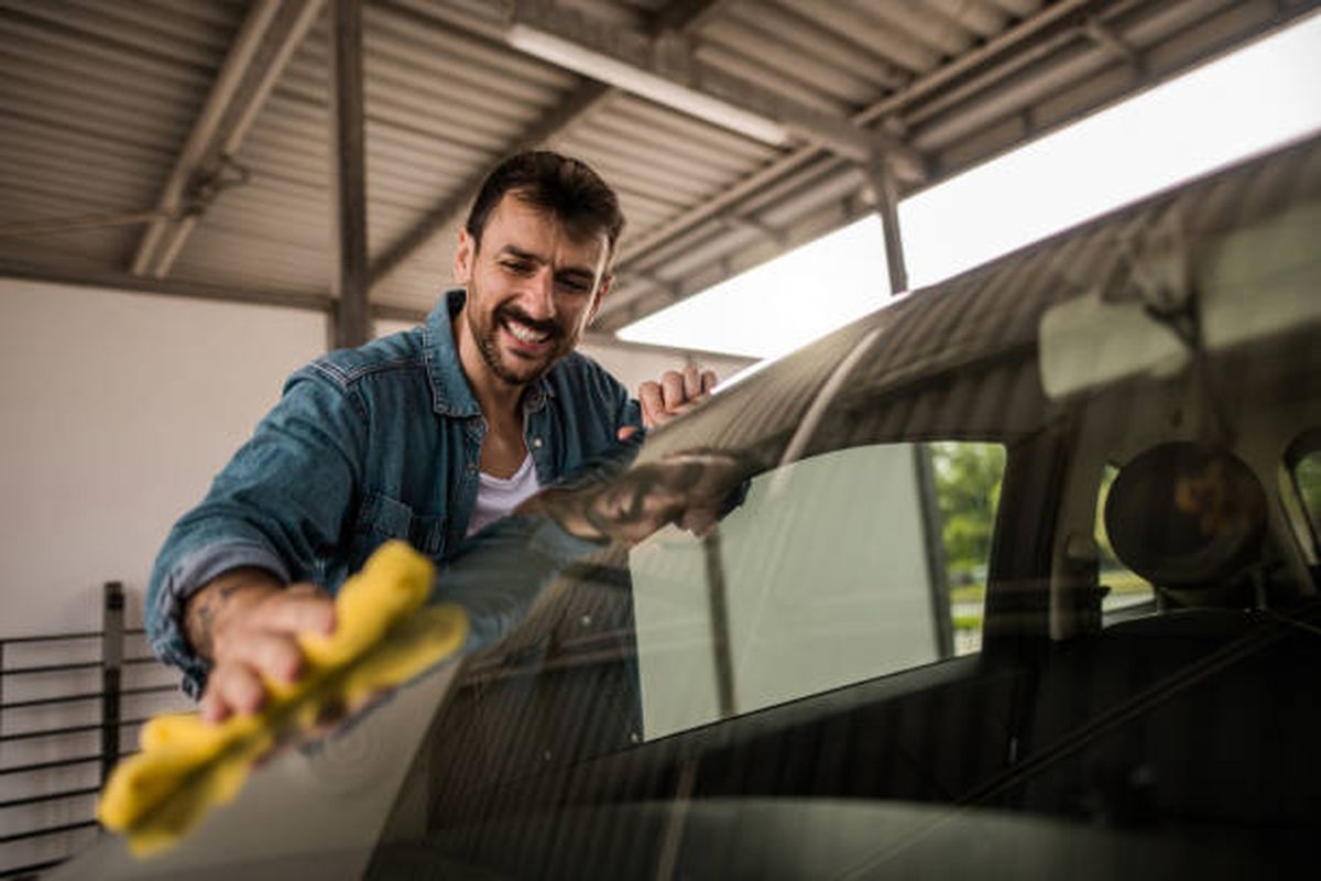 Deja tus cristales relucientes con este truco casero. Deja tus cristales relucientes con este truco casero.