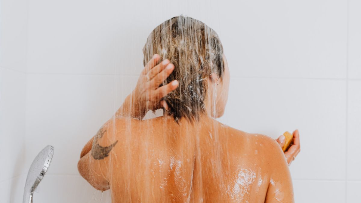 Existe un truco casero perfecto para aprovechar el vapor de la ducha y aliviar el resfrío a la vez.