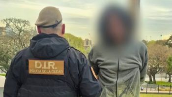 Condenaron al sátiro de Retiro: fue detenido cuando mostraba sus partes íntimas a niños en una plaza Condenaron al sátiro de Retiro: fue detenido cuando mostraba sus partes íntimas a niños en una plaza