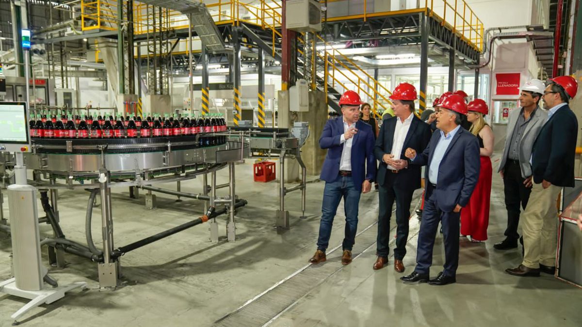 Famosa empresa embotelladora ofrece empleo en Mendoza: cómo postularse Famosa empresa embotelladora ofrece empleo en Mendoza: cómo postularse