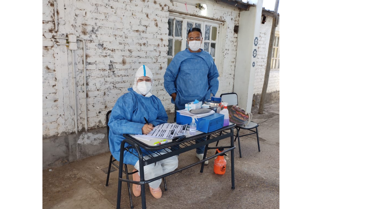 Así se organizan los operativos de vacunación en el desierto lavallino