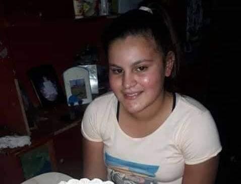 Carolina Valle, una nena de 12 años, murió cuando jugaba al hockey.