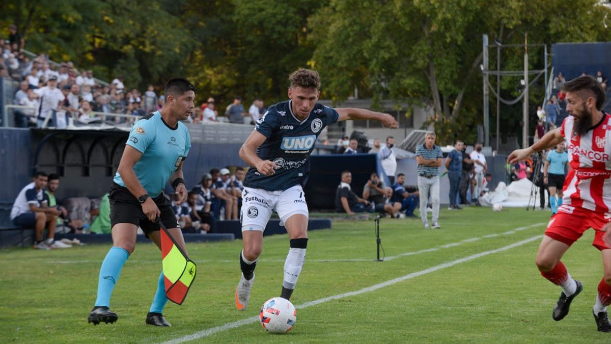 Independiente Rivadavia estuvo en ventaja y se lo dieron vuelta