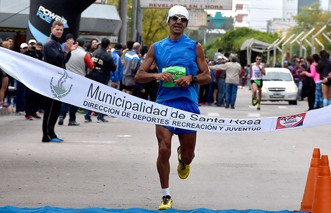 Notable triunfo de Cristian Mohamed en la maratón “A Pampa Traviesa”