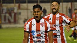 Felipe Rivarola volvió al Atlético Club San Martín tras su paso por el Deportivo Maipú. Felipe Rivarola volvió al Atlético Club San Martín tras su paso por el Deportivo Maipú.