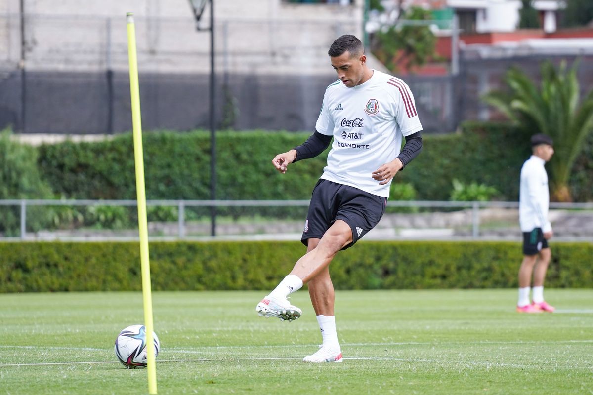 A diez a&ntilde;os de descender con River, Rogelio Funes Mori integra la selecci&oacute;n de M&eacute;xico.