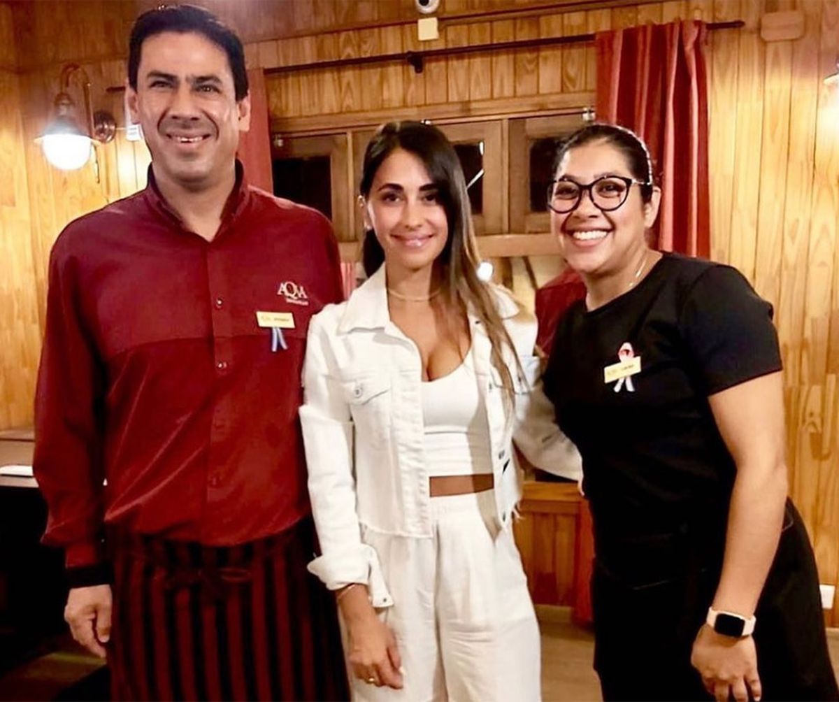 Antonela Roccuzzo y su familia disfrutaron en diferentes restaurantes, la muy buena gastronomía regional.