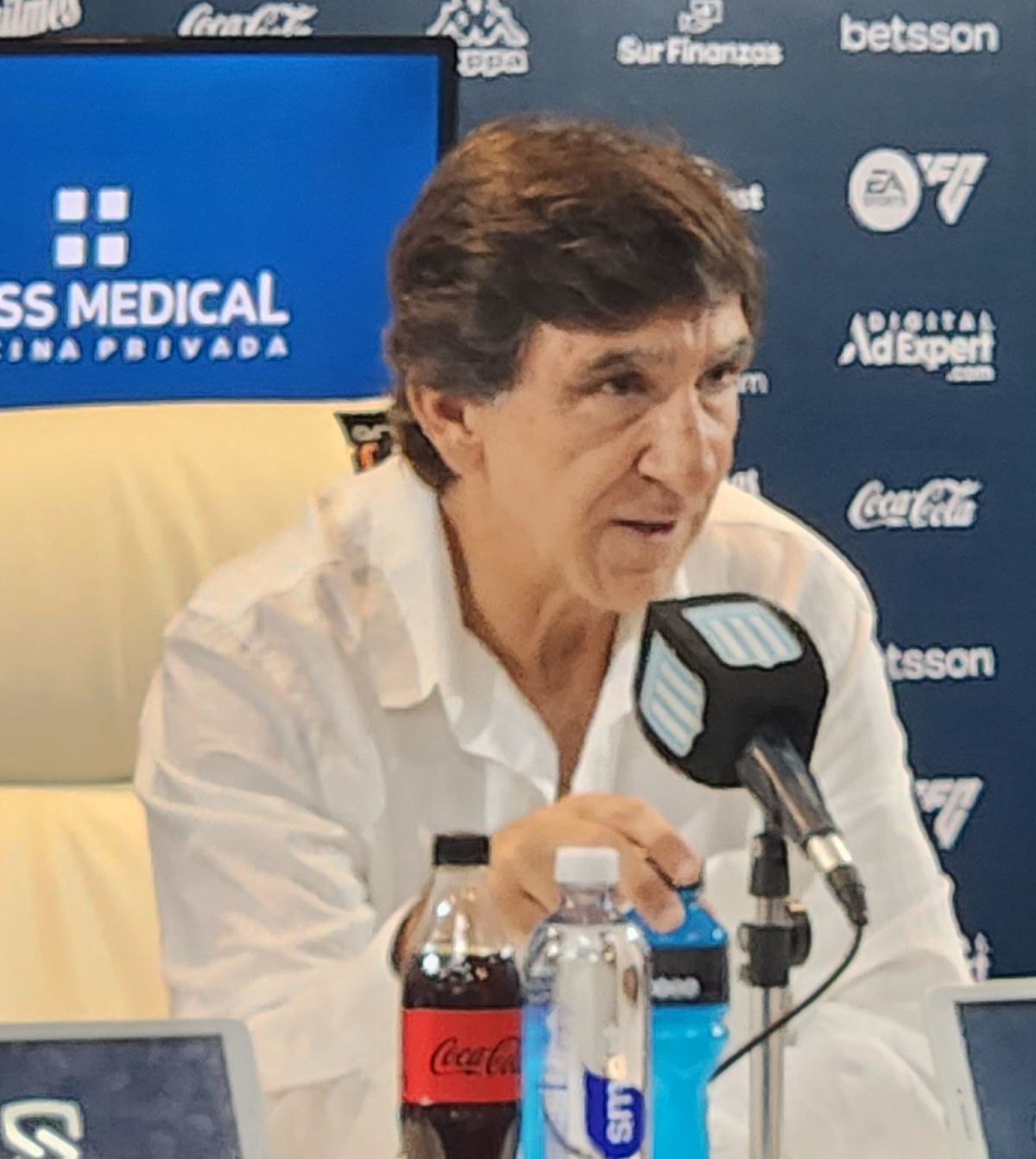 Gustavo Costas inicia su tercer ciclo como DT y el quinto desde que llegó a Racing Gustavo Costas inicia su tercer ciclo como DT y el quinto desde que llegó a Racing