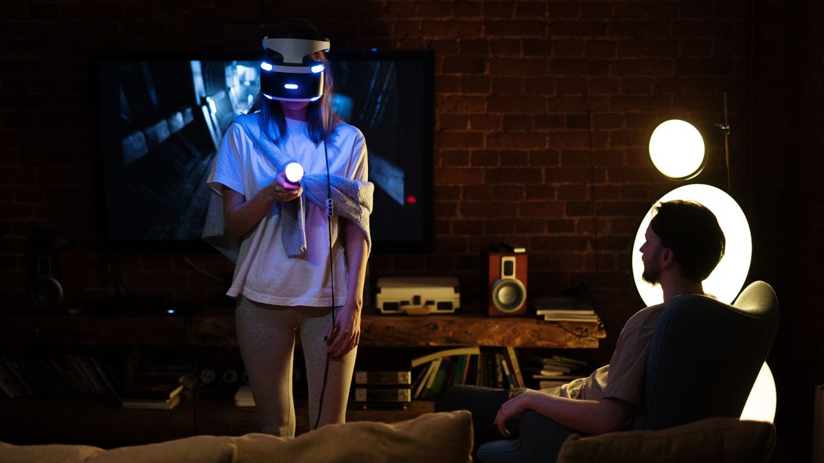 Es poco lo que se ha discutido aún acerca del aislamiento afectivo que producen los dispositivos de realidad virtual.